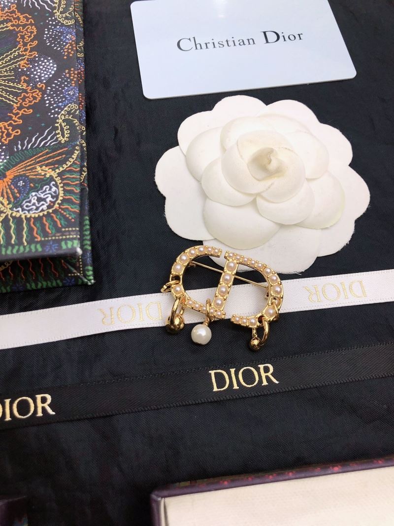 Christian Dior Brooches